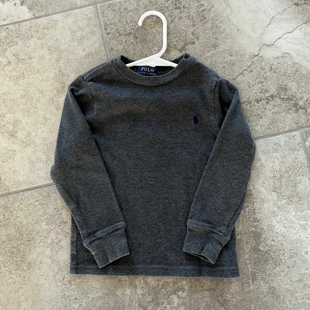 Polo long sleeve like new long sleeve 3T
